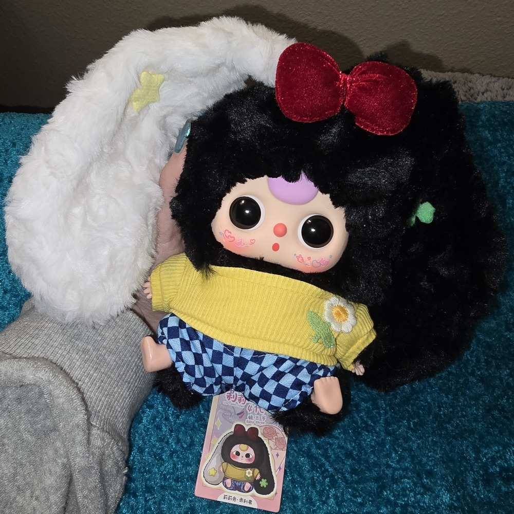 Baby Three Lily Rabbit Town Series V4 - Oliver - Picture 3 of 13